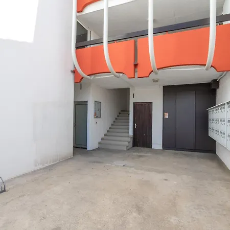 4 Personnes Proche Saint-Cyprien (Pyrenees-Orientales)